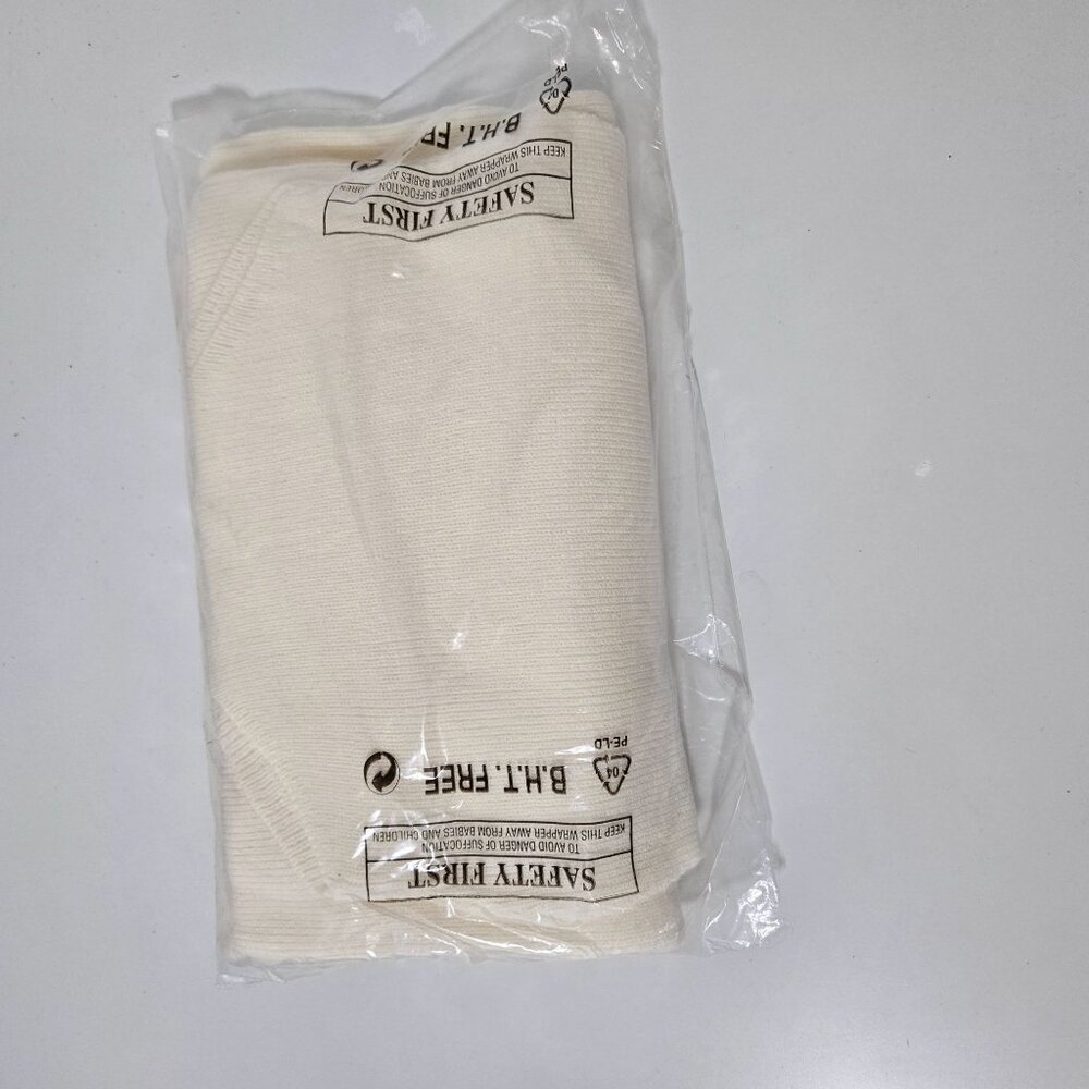 Prettylittlething Cream Knitted Cut Out Racer Neck Maxi Dress - Size Large - Picture 5 of 8